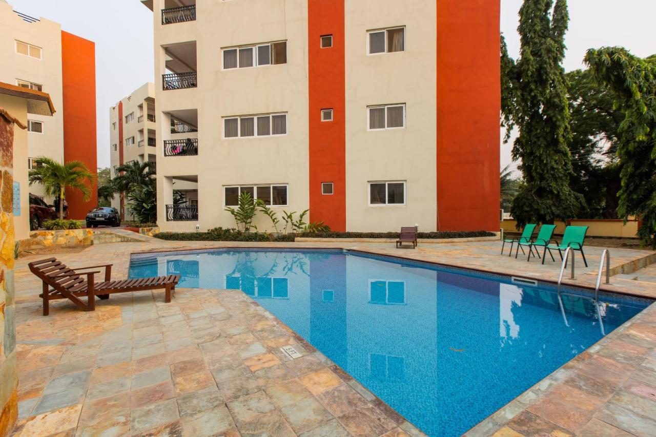 Accra Fine Suites - Holi Flats Airport Residential Esterno foto